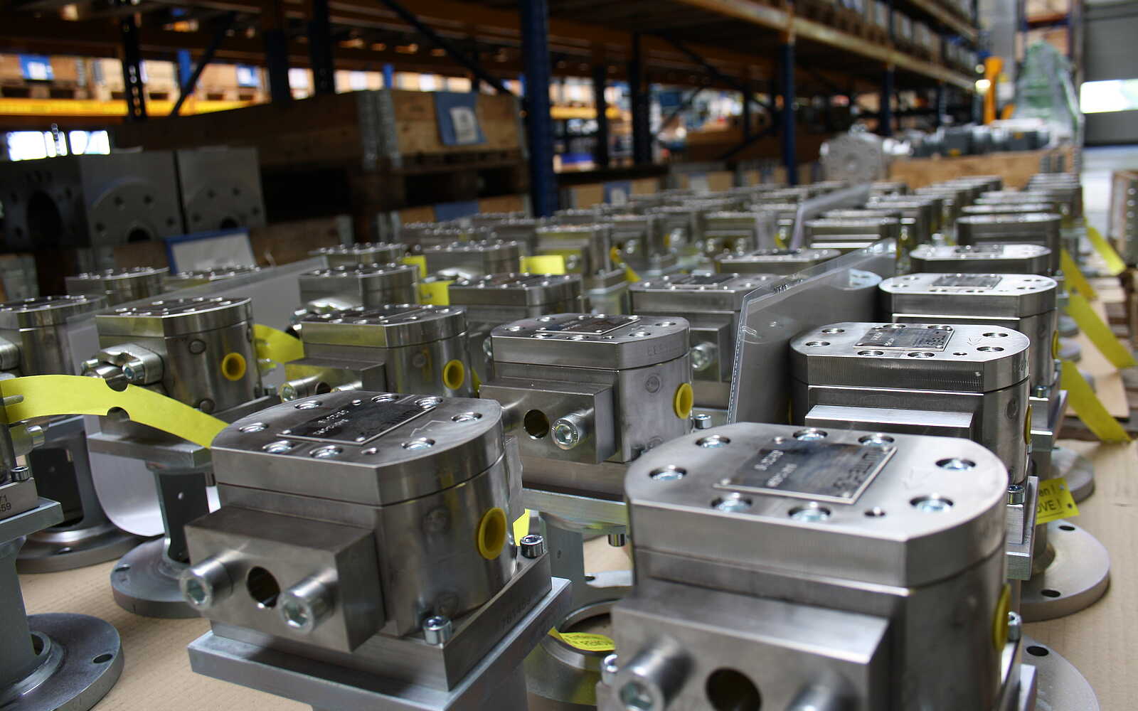 [Translate to English:] Chemical gear pump stainless steel housing